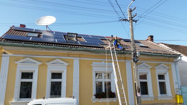 Panouri Fotovoltaice